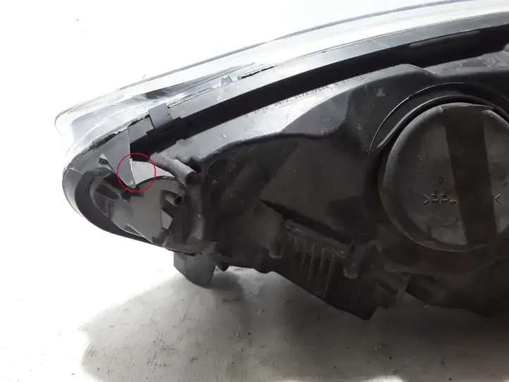 Renault Captur (2013 - 2020) 260102734R Передняя фара — фото 4