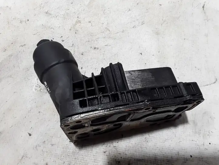 Mini Cooper Countryman R60 (2010 - 2016) 70377354 Кронштейн масляного фильтра — фото 3