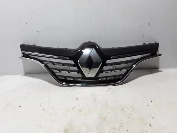 Renault Megane IV (2016 - ) 623100479R Передняя решетка — фото 1