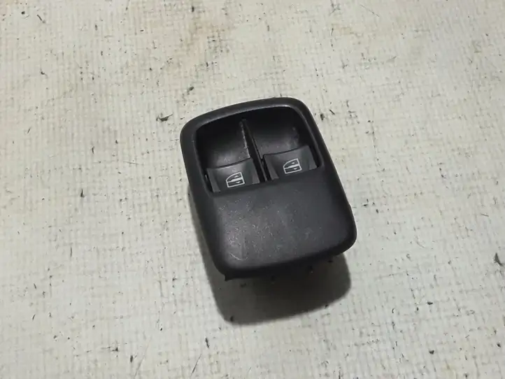 Smart ForFour II W453 (2014 - ) 264117227R Кнопка стеклоподъемников — фото 1