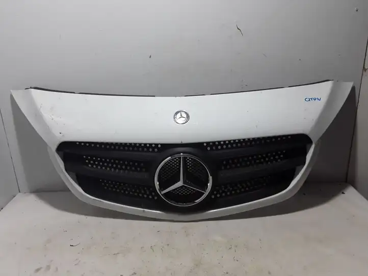 Mercedes-Benz Citan W415 (2013 - 2021) 623100373R Передняя решетка — фото 1