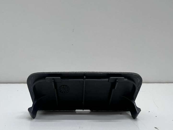 Seat Alhambra (2010 - 2015)  7N0867926 Крышка окна аварийного открытия