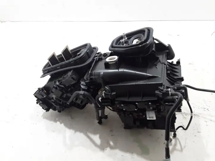 Volvo S90, V90 (2016 - 2020) 31497561 Пластиковый корпус — фото 3