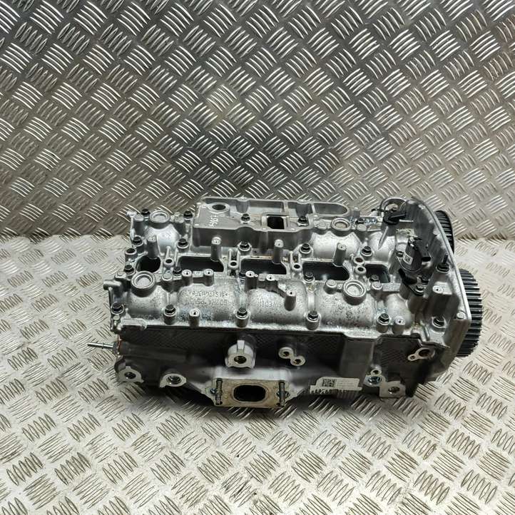 Volvo XC40 (2017 - )  32267403 Головка