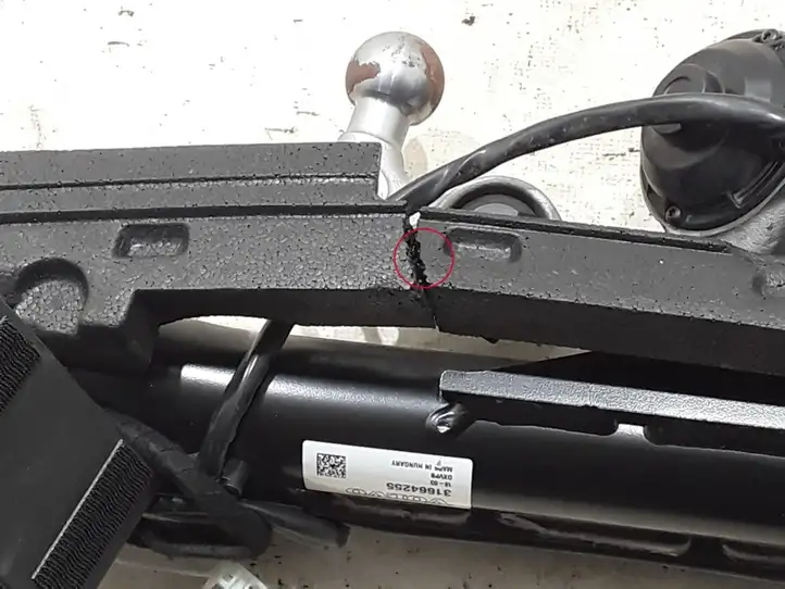 Volvo XC90 (2014 - 2019) 31664255 Комплект буксировочного крюка — фото 3