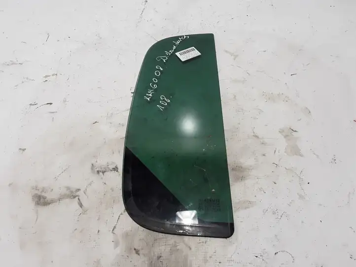 Renault Kangoo II (2008 - 2014) 8200447482 Стекло раздвижной двери — фото 1