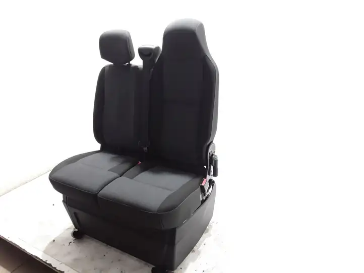 Renault Master III (2010 - ) Переднее сиденье пассажира — фото 1