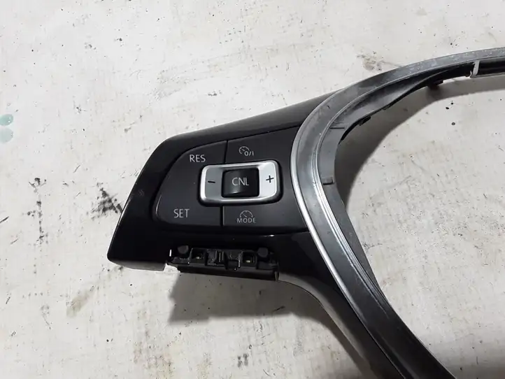 Volkswagen Golf VII (2013 - 2019) 5G0959442J Кнопки на рулевом колесе — фото 2