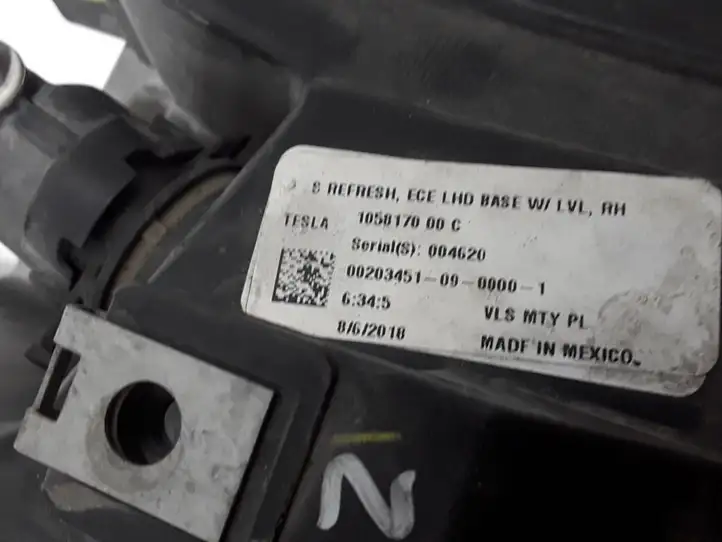 Tesla Model S (2016 - 2021) 105817000 Передняя фара — фото 3