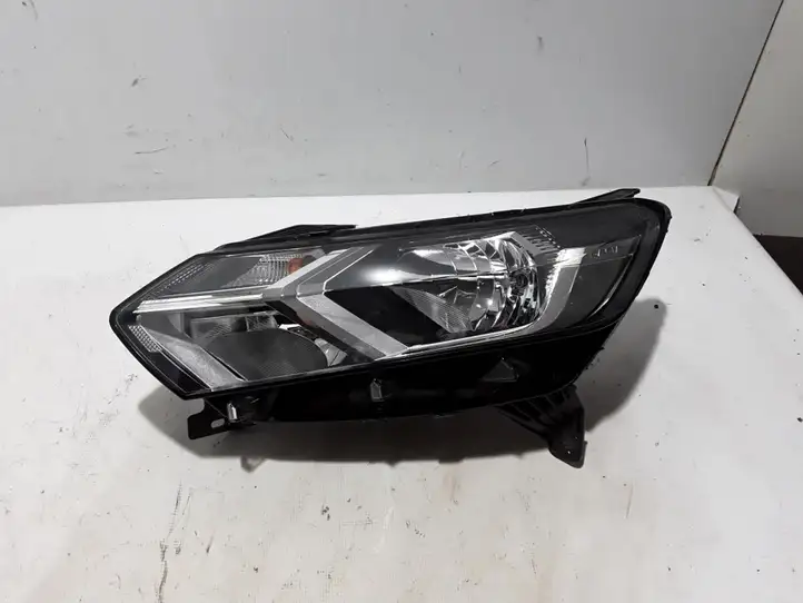 Dacia Sandero III (2016 - ) 260602809R Передняя фара — фото 1