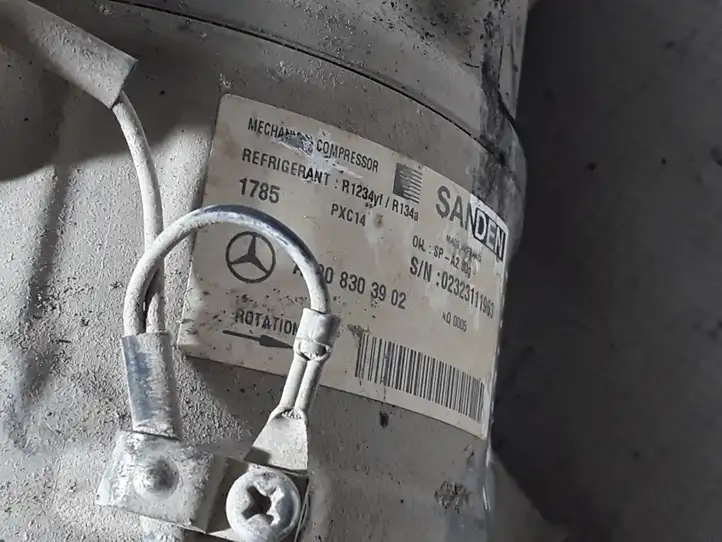 Mercedes-Benz Sprinter W907 W910 (2018 - ) A0008303902 Компрессор (насос) кондиционера воздуха — фото 2