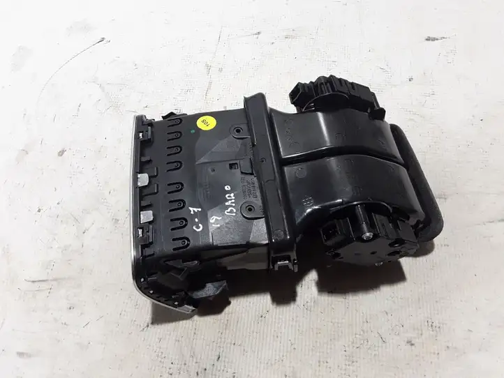 Audi A6 C7 (2014 - 2018) 4G0819203 Центральный воздушный дефлектор — фото 2