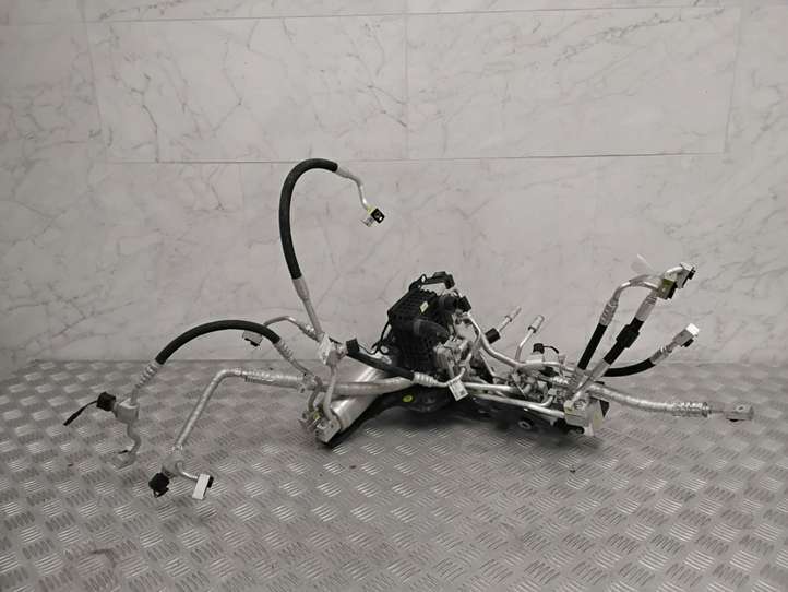 Volkswagen ID.4 (2020 - )  1EA816582 Клапан расширительный