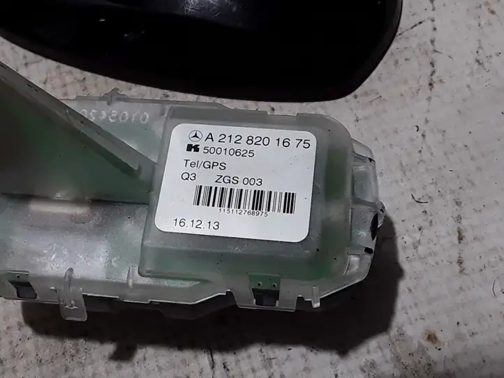Mercedes-Benz CLA C117,X117,W117 (2013 - 2019) A2128201675 GPS антенна — фото 2