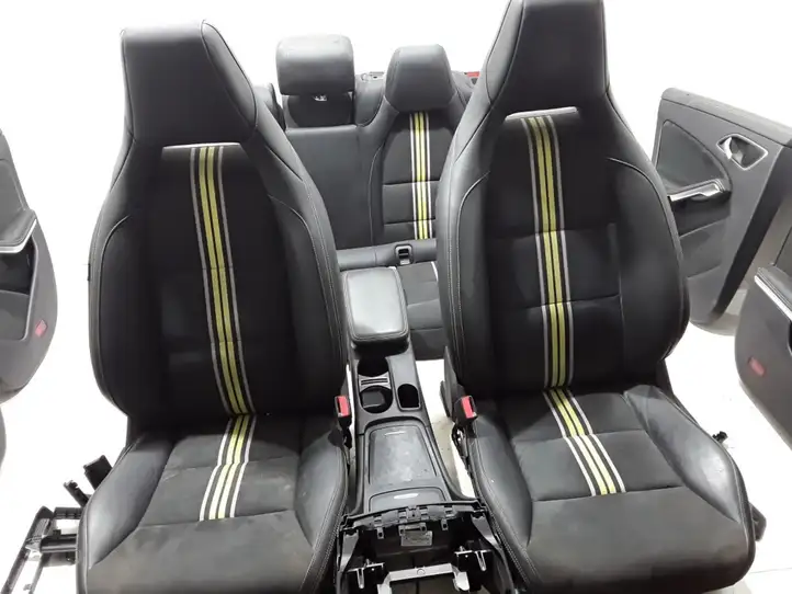 Mercedes-Benz CLA C117,X117,W117 (2013 - 2019) Комплект салона — фото 4