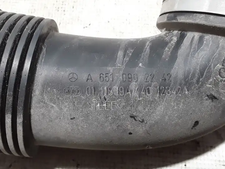 Mercedes-Benz CLA C117,X117,W117 (2013 - 2019) A6510902242 Детали воздухозаборника — фото 2