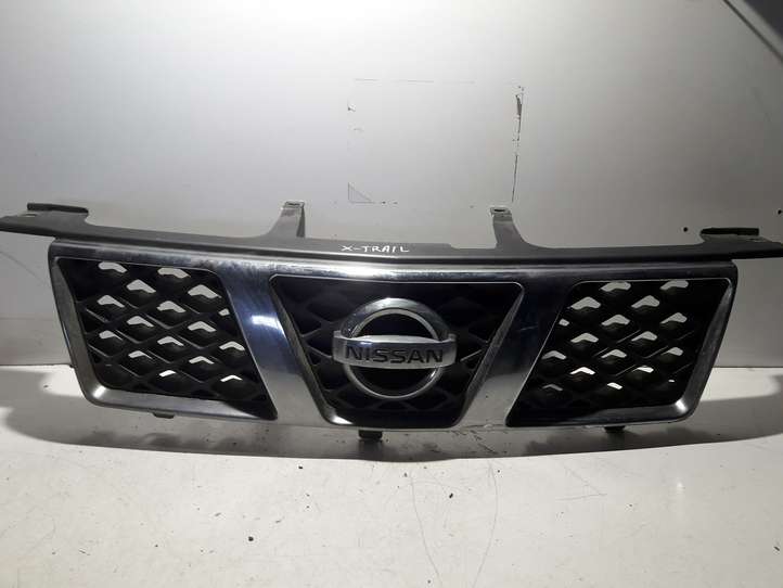 Nissan X-Trail T30 (2001 - 2007)   Передняя решётка