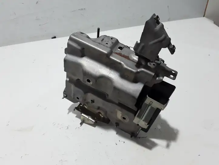 Nissan Qashqai (2013 - 2017) 24428JD70A Крышка ящика аккумулятора — фото 3