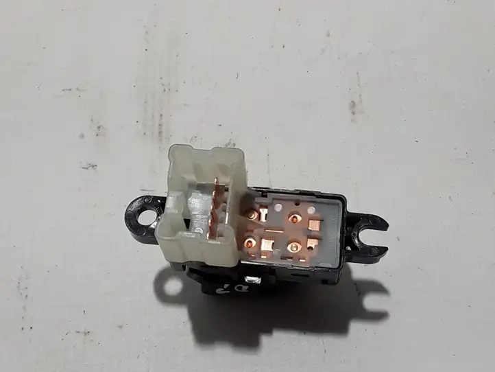 Nissan Qashqai (2013 - 2017) 254114CE0A Блок кнопок стеклоподъемников — фото 2