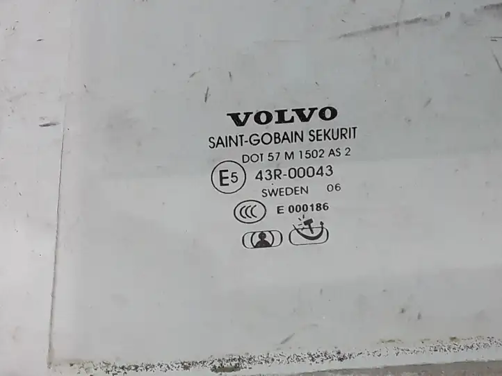Volvo S80 (2004 - 2006) 8693975 Стекло задней двери — фото 2