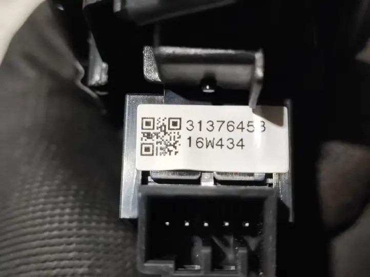Volvo S90, V90 (2016 - 2020) 31376453 Блок кнопок стеклоподъемников — фото 2