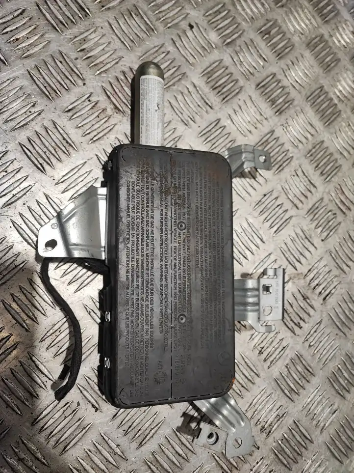 Mercedes-Benz C W205 (2014 - 2021) A2038062605 Боковая подушка безопасности (стойка) — фото 1