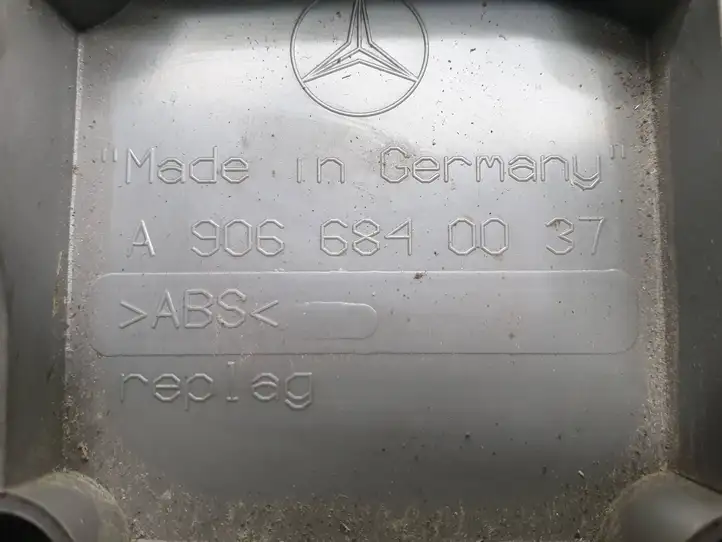 Mercedes-Benz Sprinter W906 (2006 - 2018) A9066840037 Прочие детали салона — фото 5