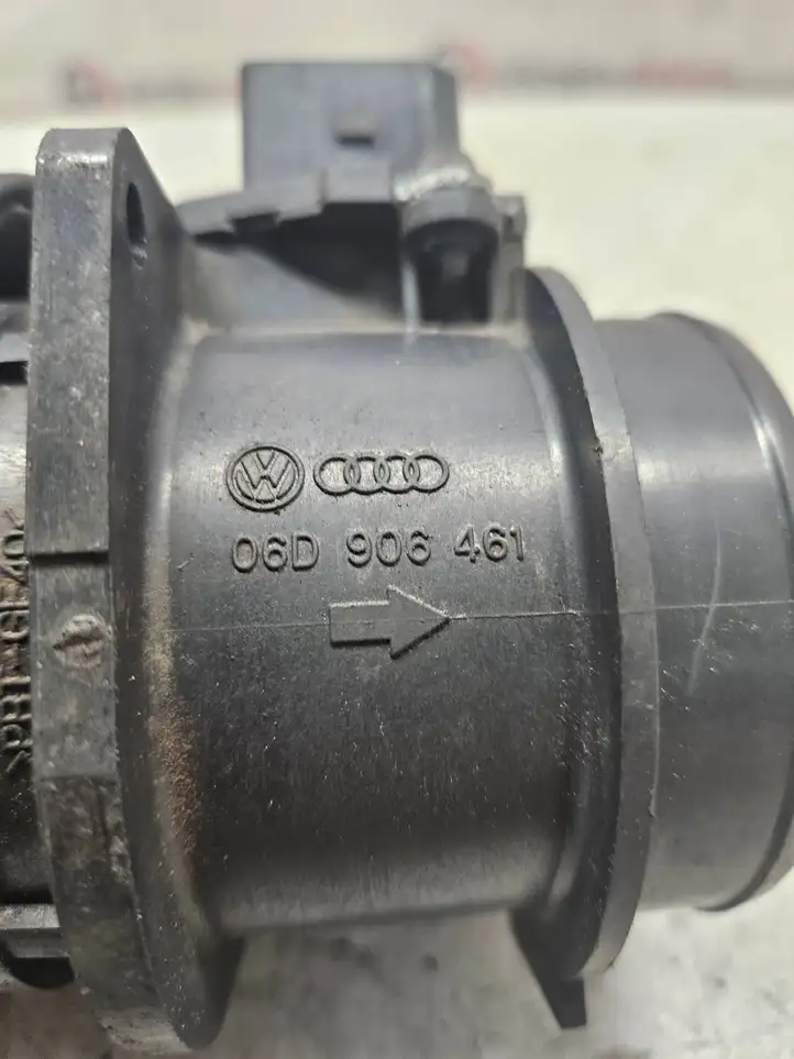 Audi A4 S4 B8 8K (2007 - 2011) 06D906461 Датчик массового расхода воздуха — фото 4