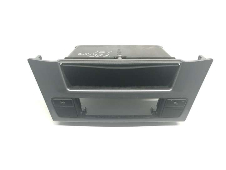 BMW 5 E60 E61 (2004 - 2010)  915905102 Блок переключателей