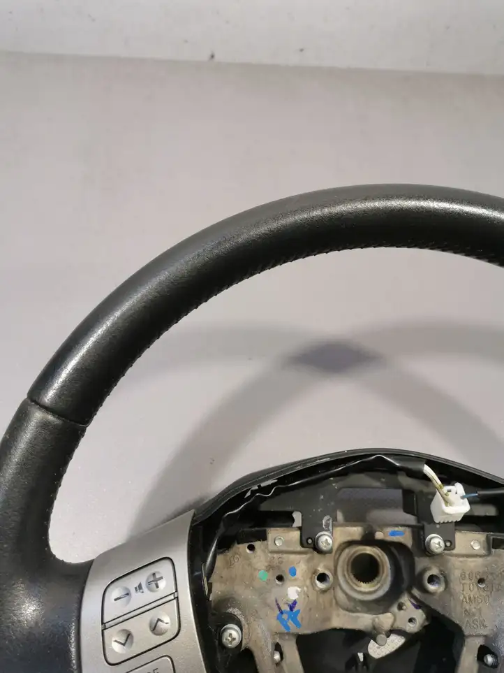 Toyota Auris 150 (2006 - 2012) Руль — фото 6