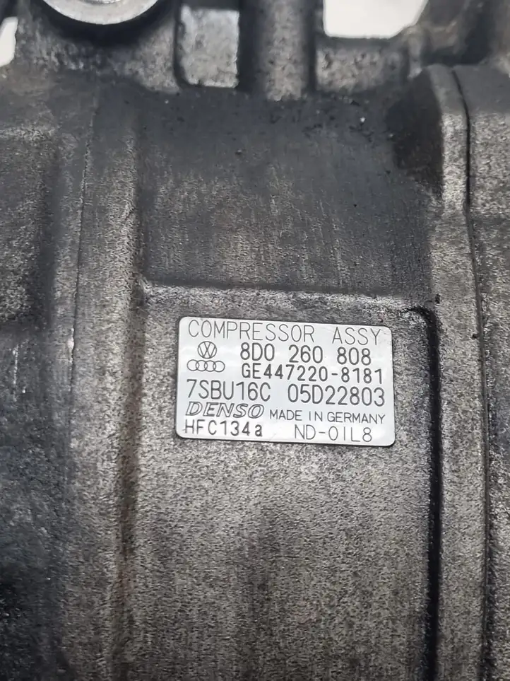 Volkswagen PASSAT B5.5 (2001 - 2005) 8D0260805J Компрессор (насос) кондиционера воздуха — фото 4