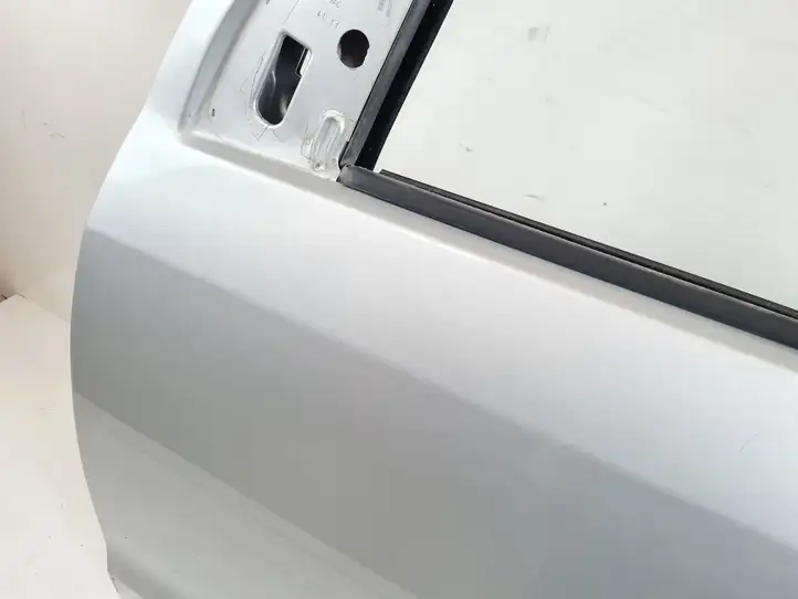 Volkswagen Amarok (2010 - ) Дверь — фото 2