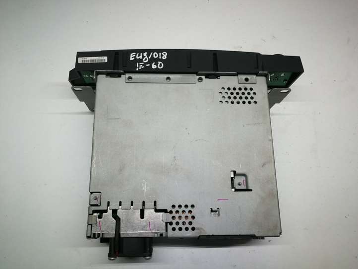 BMW 5 E60 E61 (2004 - 2010)  9149242 CD/DVD чейнджер