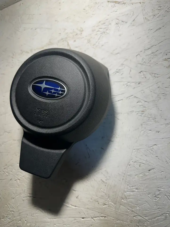 Subaru Outback (BS) (2014 - 2019) Подушка безопасности руля — фото 3