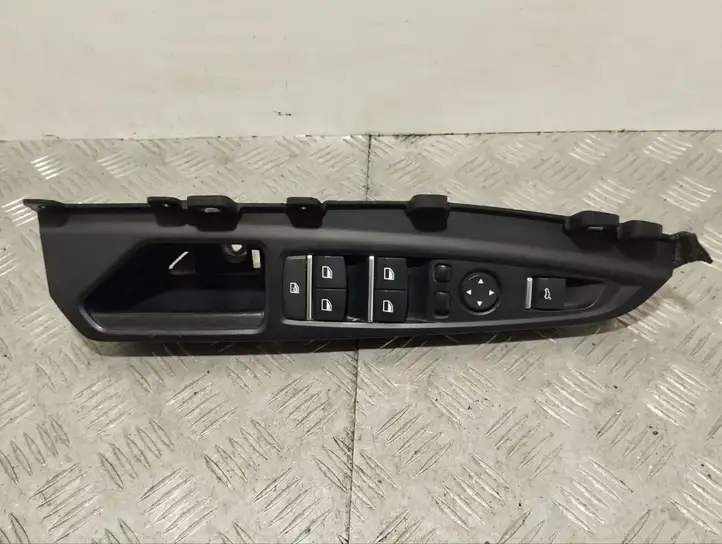 BMW X5 F15 (2013 - 2017) 7317699 Блок кнопок стеклоподъемников — фото 1