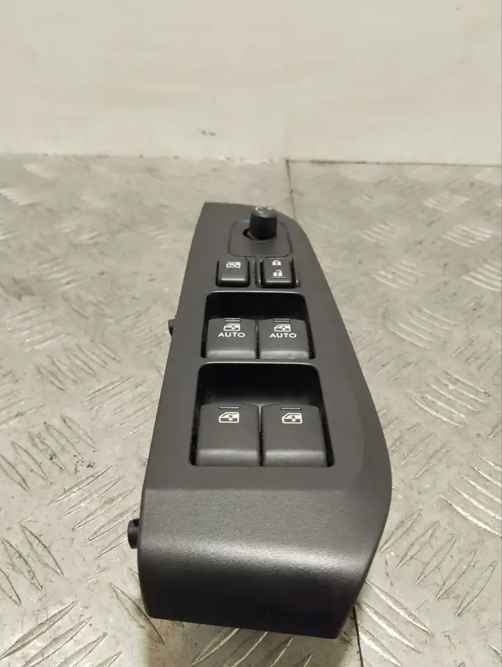 Subaru Outback (BS) (2014 - 2019) 83071AL05A Кнопка стеклоподъемников — фото 2