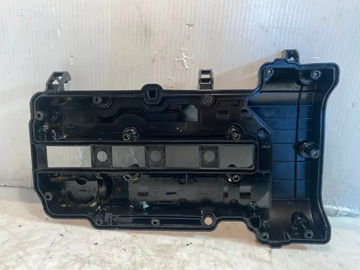 Opel Corsa D (2010 - 2014) 55561426 Крышка головки блока цилиндров — фото 3