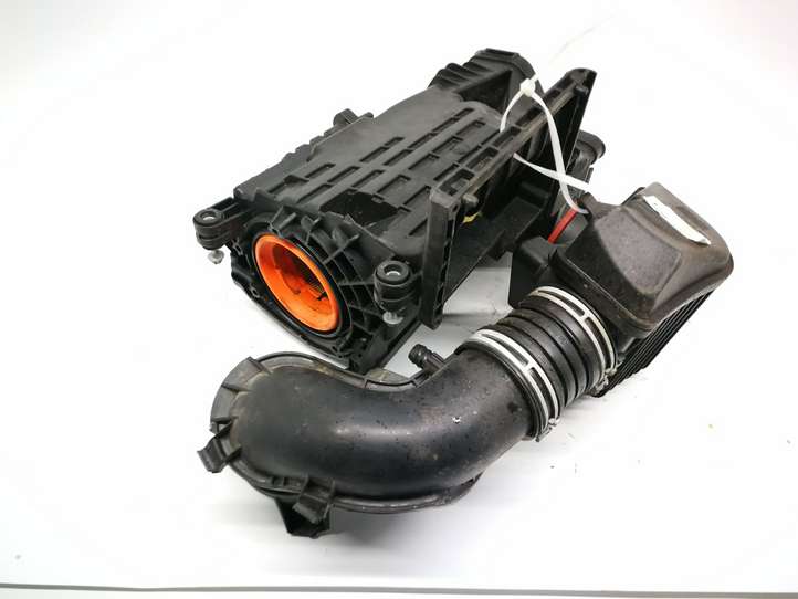 Mercedes-Benz C W204 (2007 - 2014)  A2710900901 Воздушный фильтр