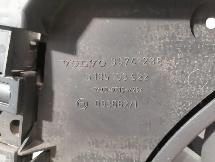 Volvo V70 (2004 - 2007) 30749760 Дифузор радиатора — фото 5