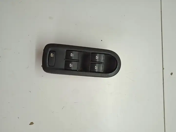 Renault Scenic II - Grand scenic II (2006 - 2009) 8200160603 Блок кнопок стеклоподъемников — фото 1