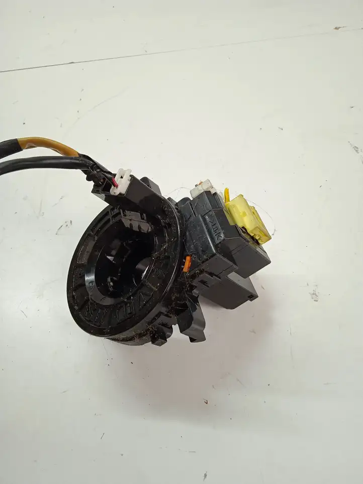Toyota Prius (XW20) (2003 - 2009) 4802075B084 Контактное кольцо SRS — фото 4