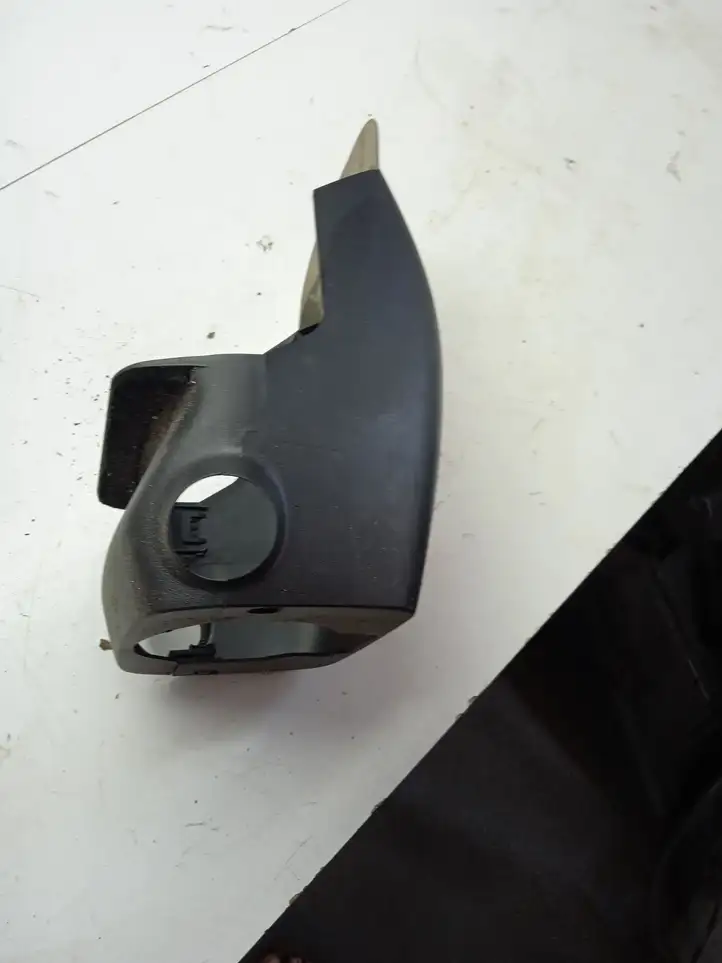 Toyota Prius (XW20) (2003 - 2009) 4528747050 Обшивка рулевой колонки — фото 1