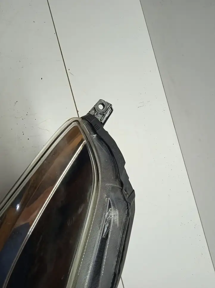 Suzuki Baleno IV (2015 - ) I351835100M Передняя фара — фото 4