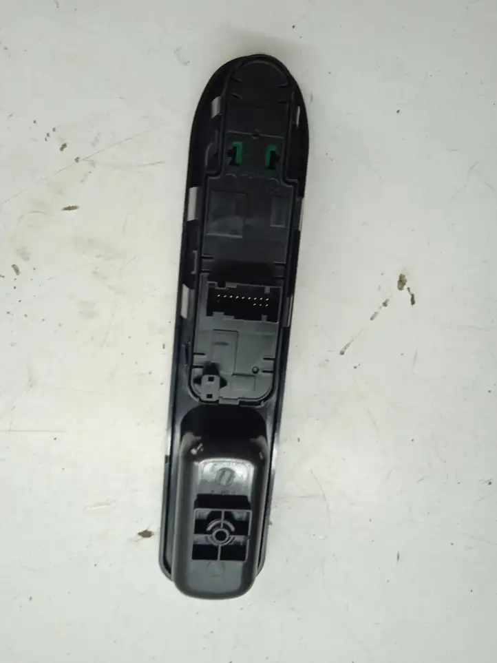 Peugeot 207 (2006 - 2009) PEUGEOT2072009M Блок кнопок стеклоподъемников — фото 1