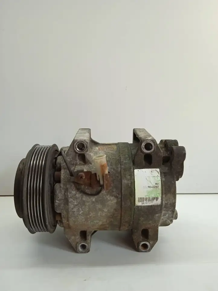 Volvo S80 (1998 - 2004) 8708581 Компрессор (насос) кондиционера воздуха — фото 1