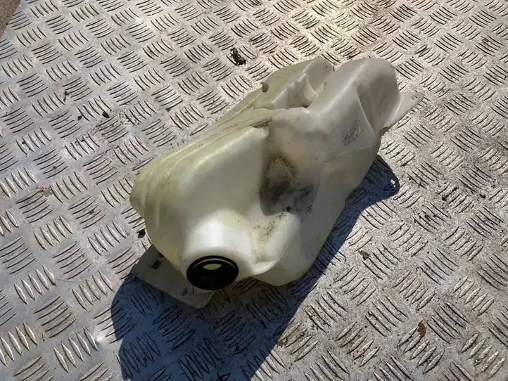 Nissan Qashqai (2006 - 2010) 28910JD000 Бачок омывателя стекла — фото 1