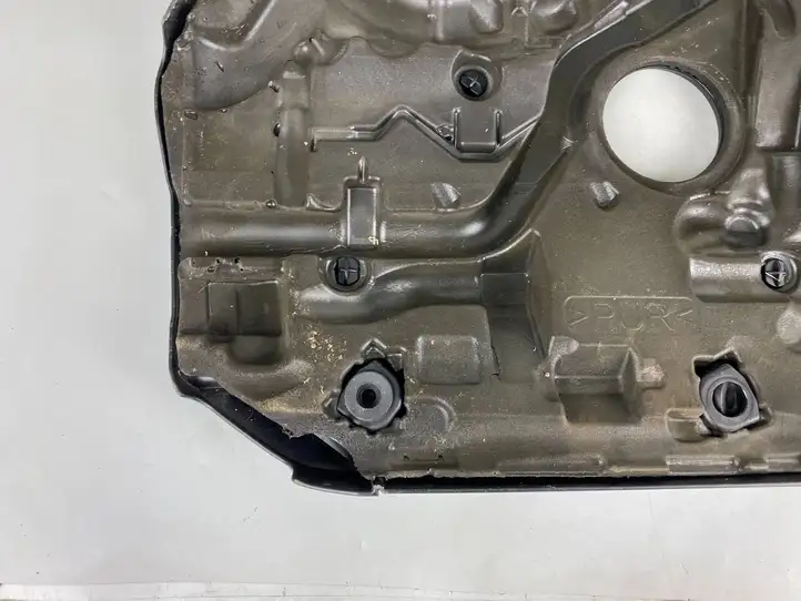 BMW 1 F40 (2019 - ) 8656447 Крышка двигателя декоративная — фото 7