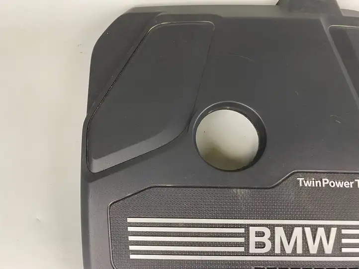 BMW 1 F40 (2019 - ) 8656447 Крышка двигателя декоративная — фото 13