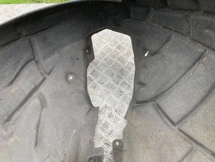 Audi A4 S4 B9 (2015 - 2019) 8W0853887A Подкрылок колесной арки — фото 6