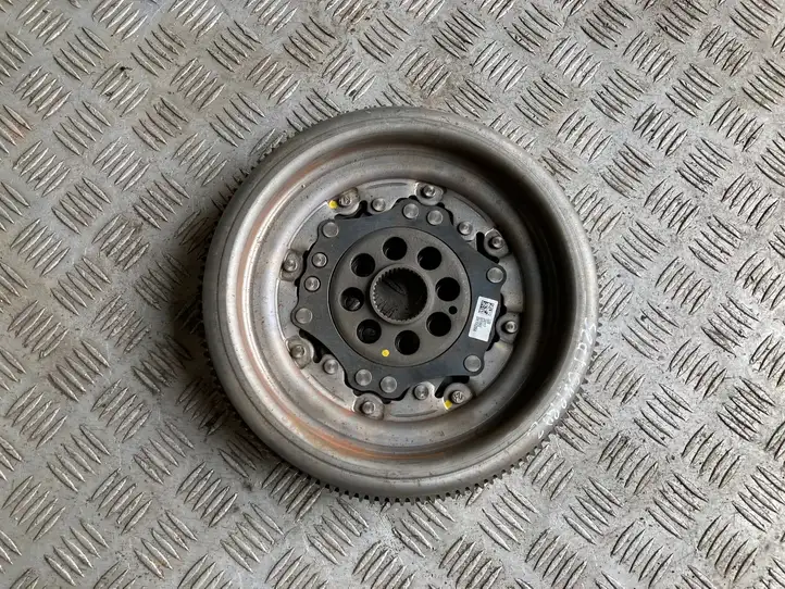 Seat Leon (5F) (2012 - 2019) 06K105266A Маховик двигателя — фото 1